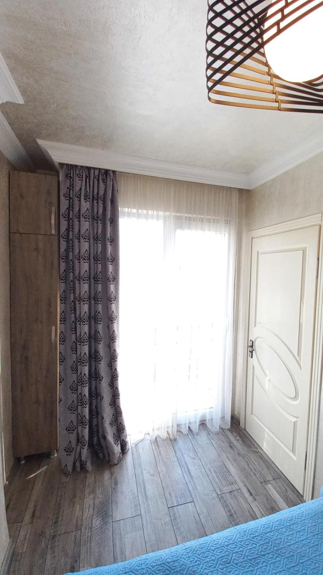 Penthouse Apartment In Batumi Luaran gambar